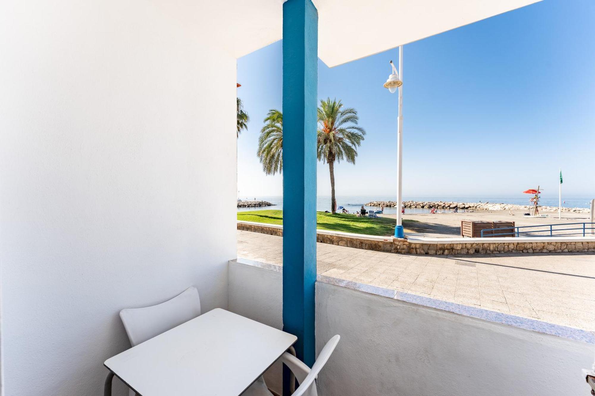 A La Orilla Del Mar, Pedregalejo Apartment